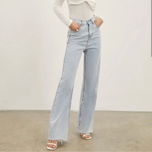 Commense Denim Straight Leg Jeans - Picture 2 of 4